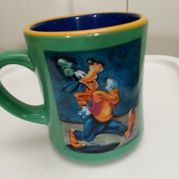The Disney Store Classic Goofy Mug - Picture 2 of 6